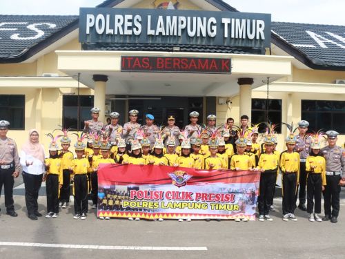 Lepas Tim Pocil, Kapolres Lamtim :"Selamat dan Semangat Bertanding!"